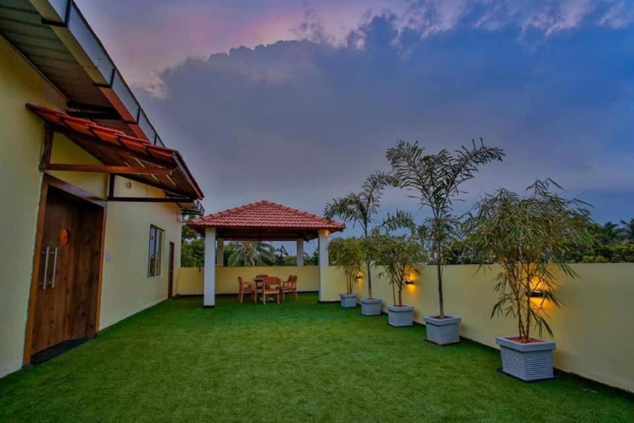 Cinemascope An Apart Hotel Chennai Exterior foto